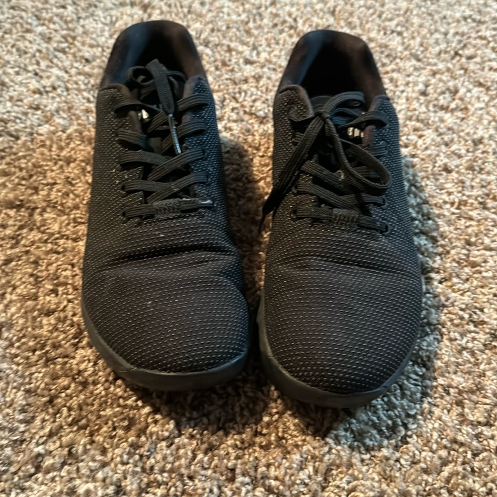 Blacked out NOBULL men’s training shoe.